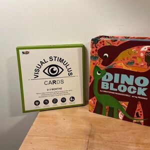 Visual Stimulus Card Infant 0-3 months Dinosaur Block book Hardcover